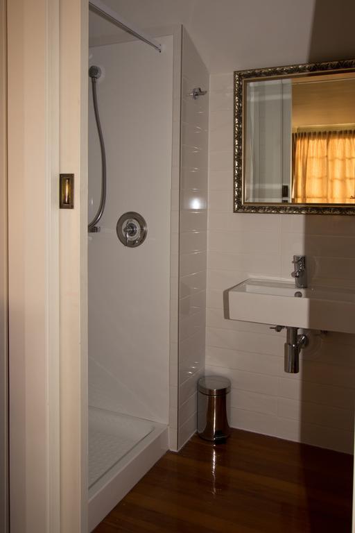 Cheltenham House ハンマー・スプリングス エクステリア 写真